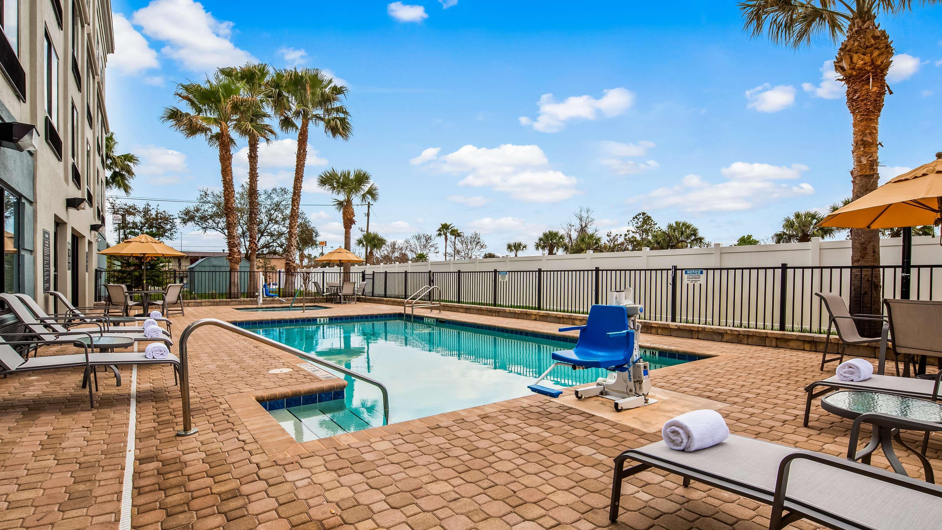 Best Western Plus New Caney Inn&Suites Extérieur photo