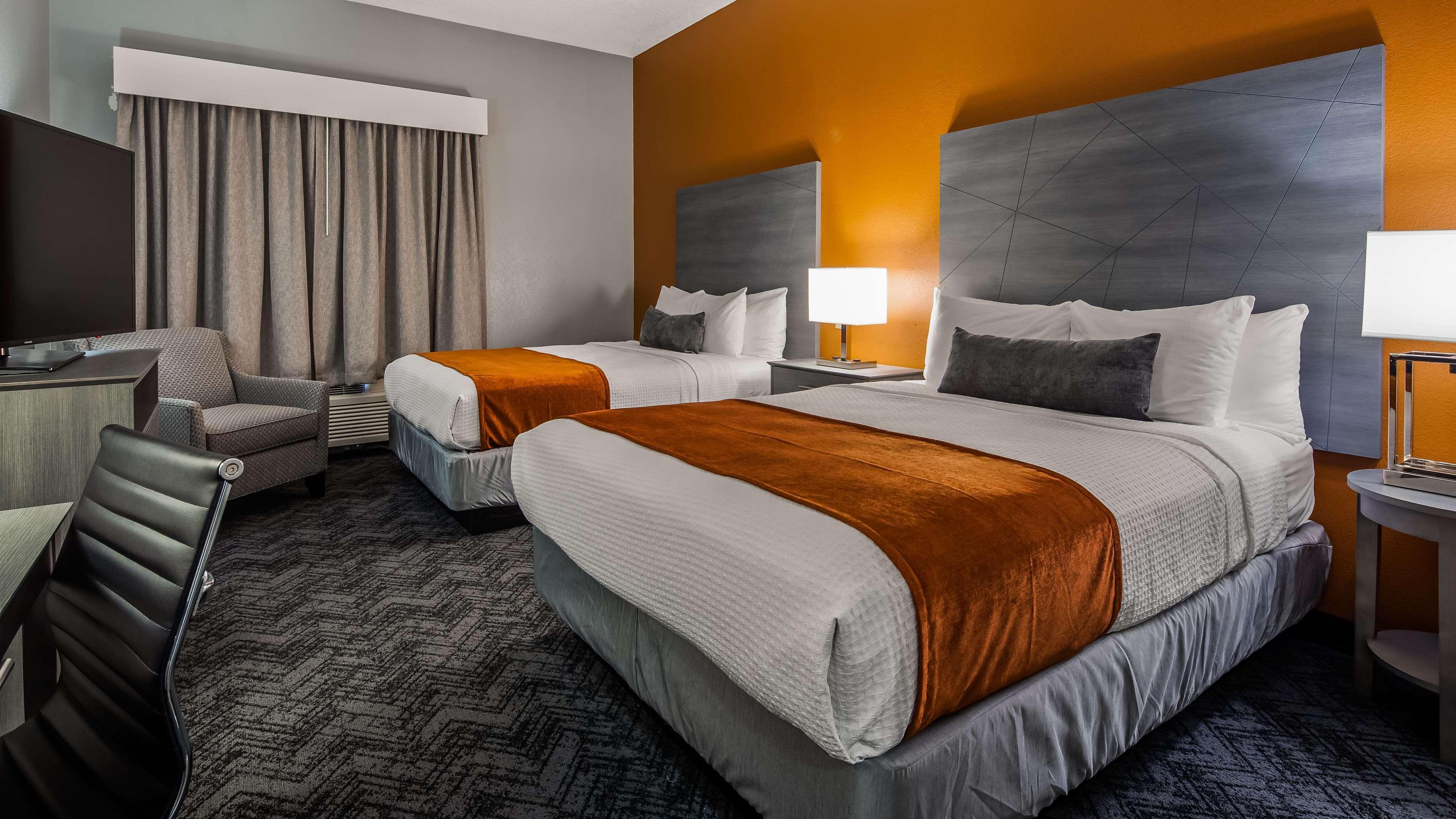 Best Western Plus New Caney Inn&Suites Extérieur photo