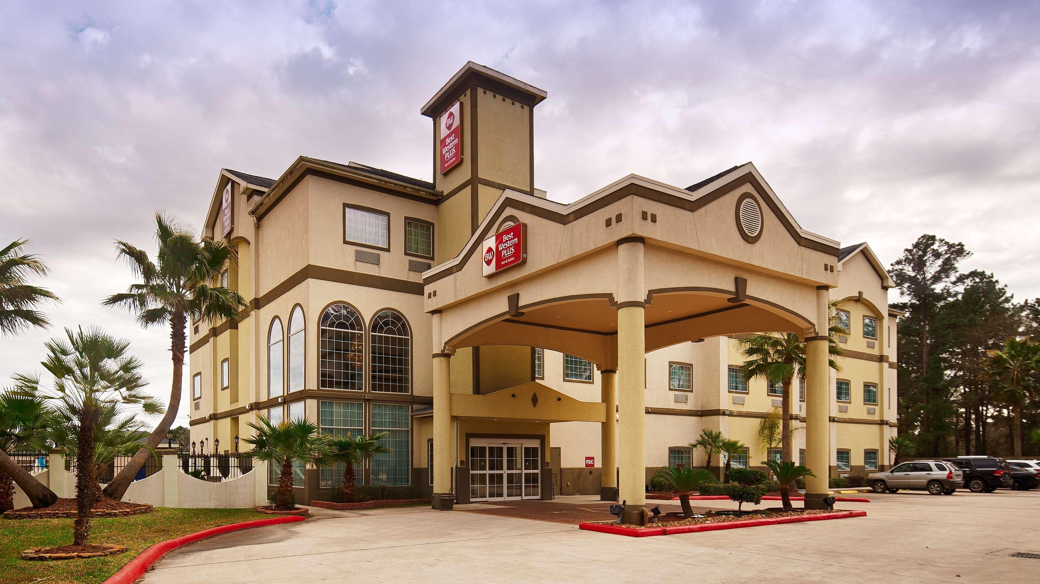 Best Western Plus New Caney Inn&Suites Extérieur photo