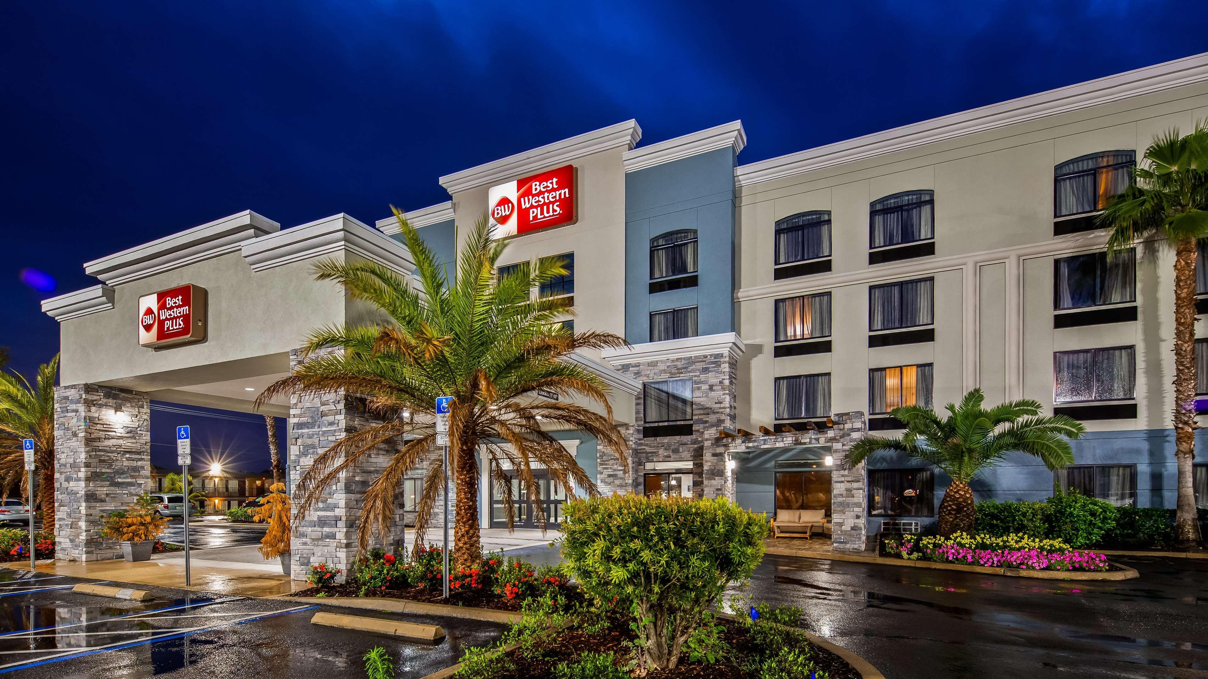 Best Western Plus New Caney Inn&Suites Extérieur photo