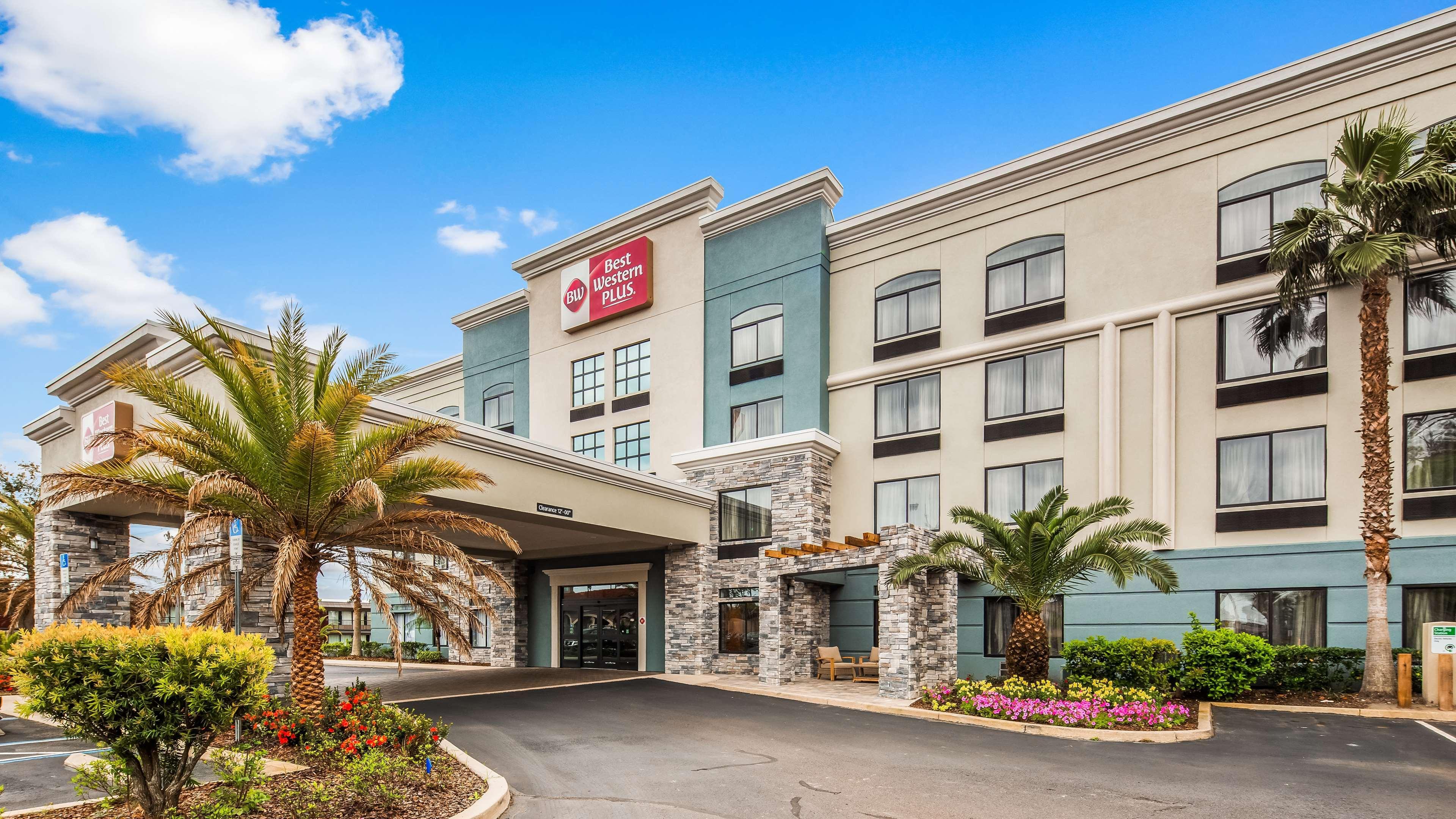Best Western Plus New Caney Inn&Suites Extérieur photo